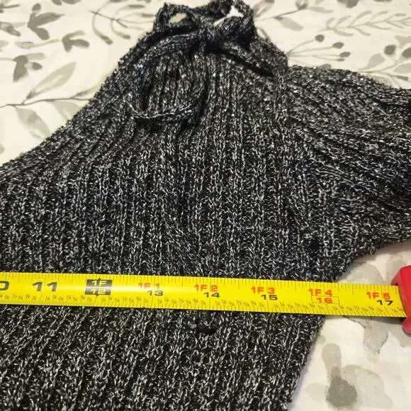 Endless Rose Cold Shoulder black sweater shoulder cut out flare sleeve witchcore - Picture 5 of 10